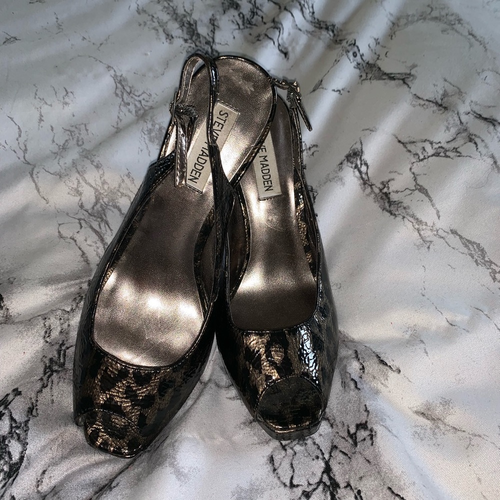 Steve Madden Peep Toe Heels
